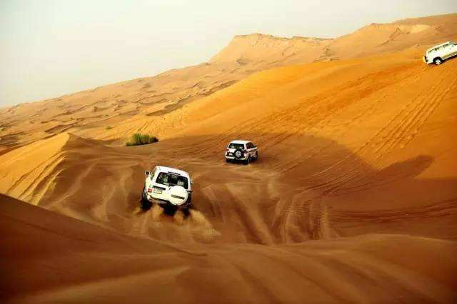 体验<br/>超刺激体验！越野车冲沙，邂逅大西洋与沙漠的激情碰撞